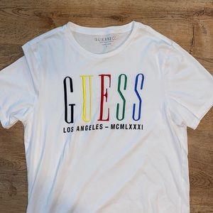 Guess Tshirt